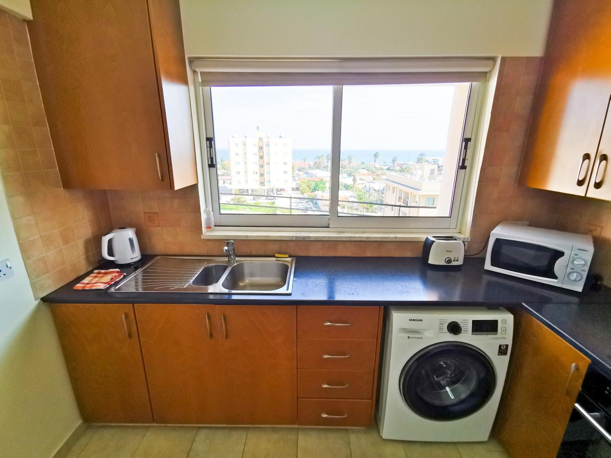 License To Chill Apartment Larnaca Exterior photo